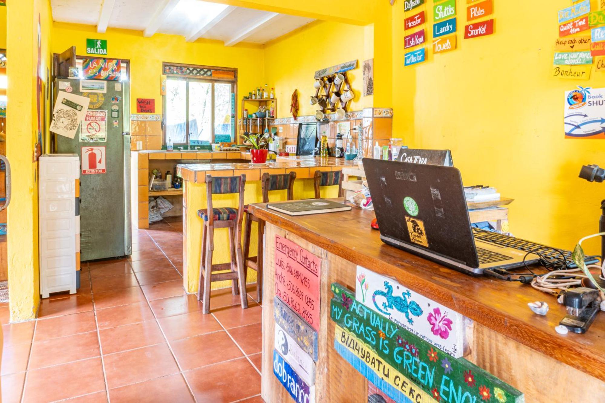 Casa Terra Hostel Sámara Exteriér fotografie